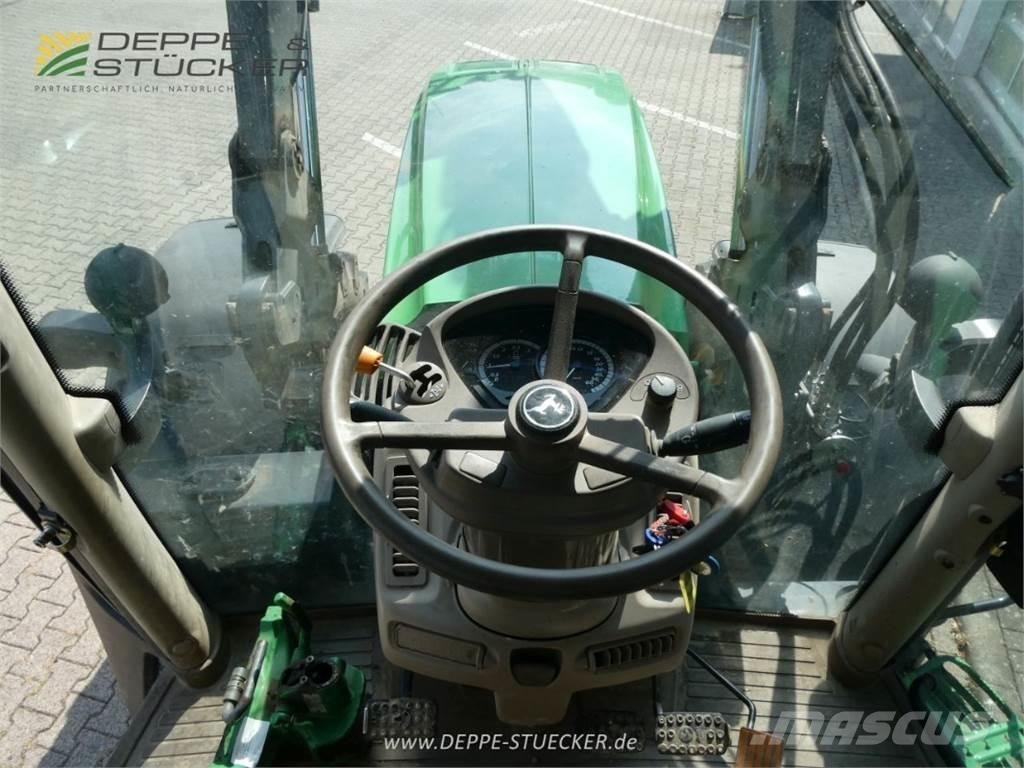 John Deere 6150R Tractoare