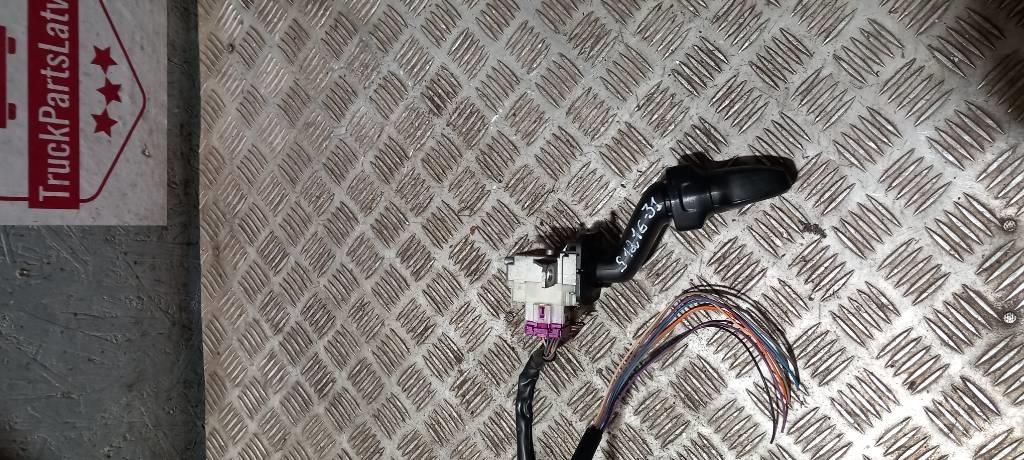 Scania R 440    1858200 Cabine si interior
