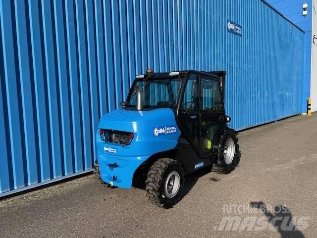 Manitou MC25-4 Stivuitoare telescopice