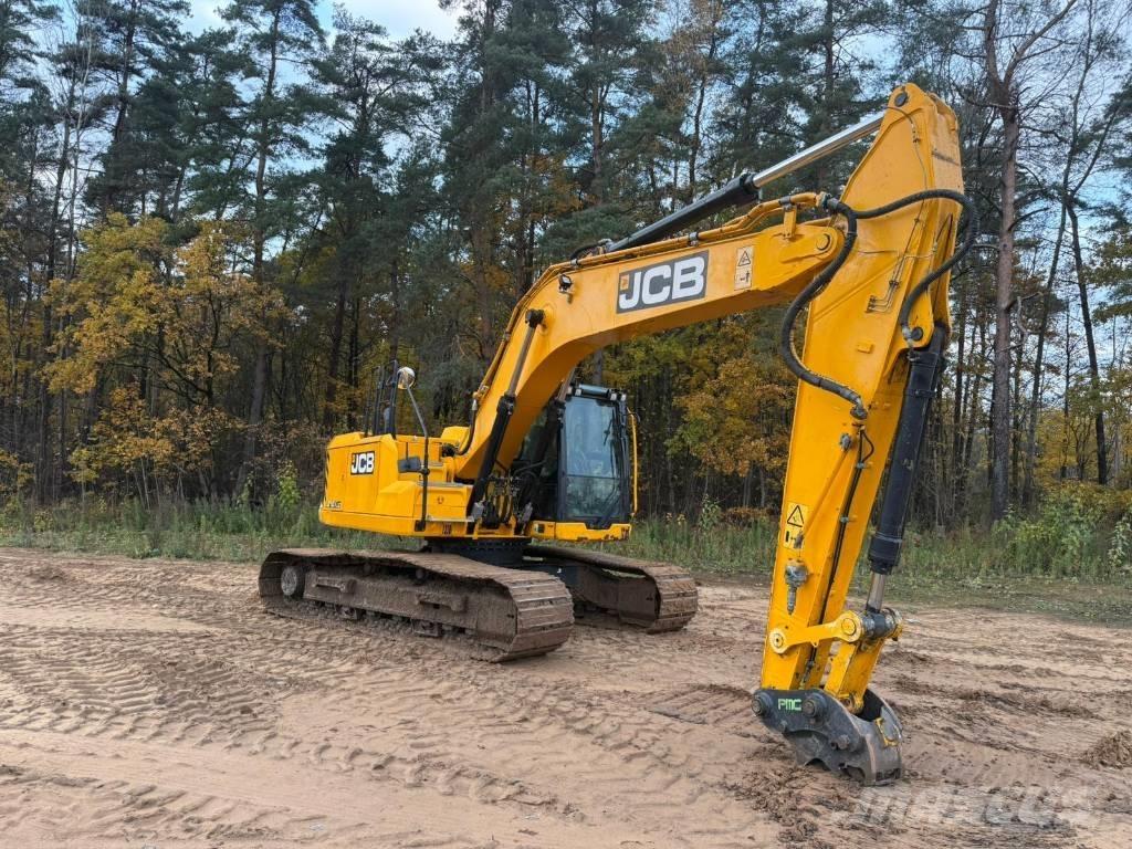 JCB 210 Excavatoare pe șenile
