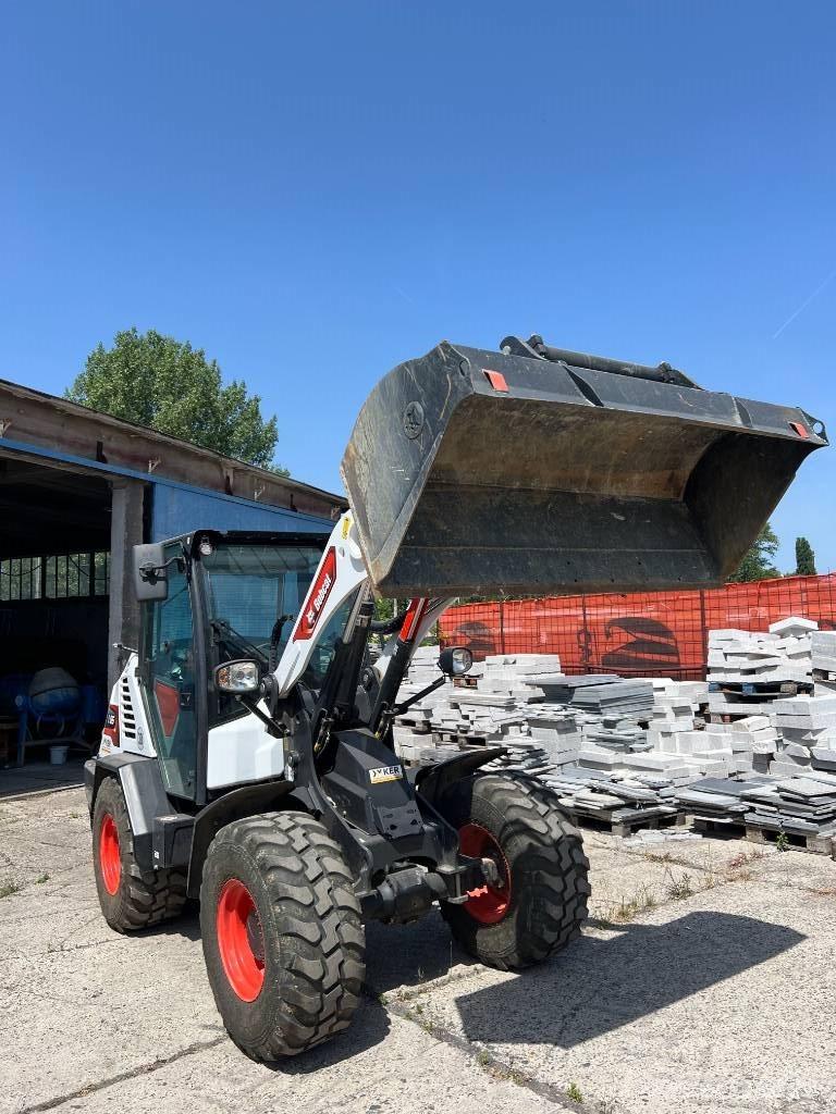 Bobcat L 85 Incarcator pe pneuri