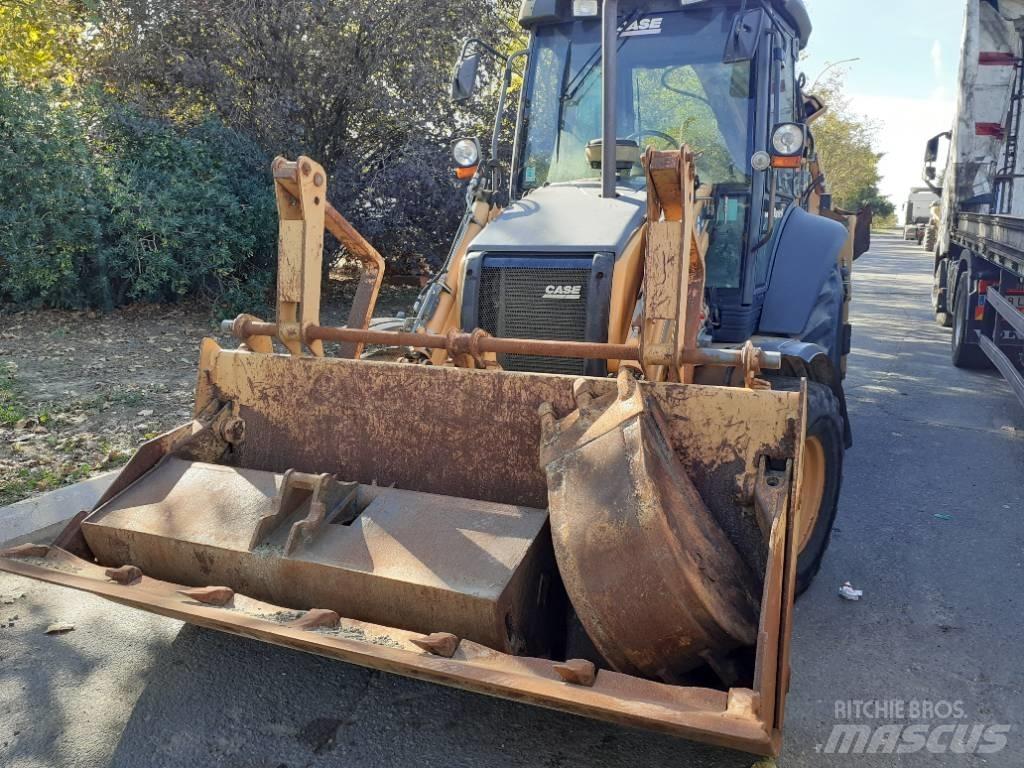CASE 580 SUPER R Buldoexcavatoare