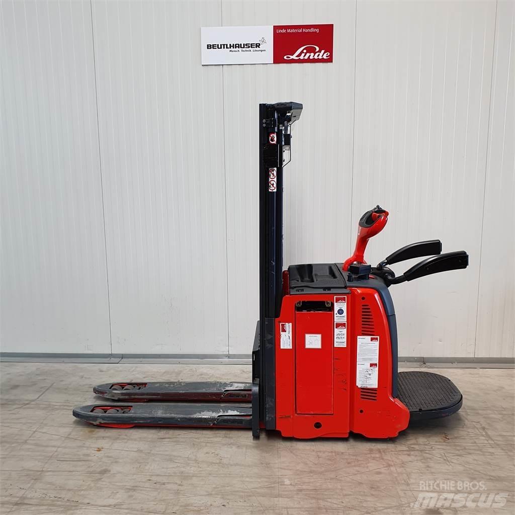 Linde D12AP Transpaleta manuala