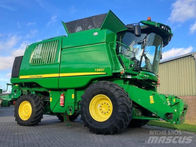 John Deere T 560 i Combine de secerat