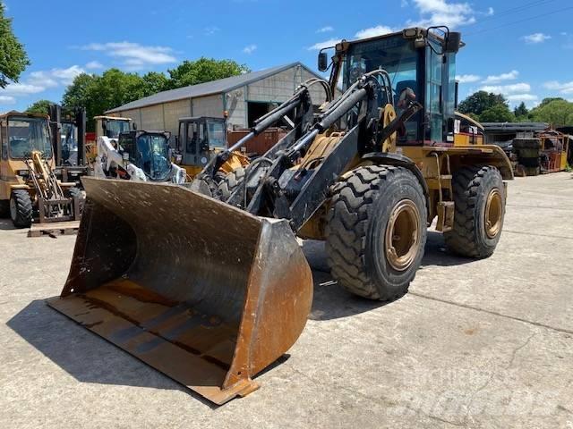 CAT IT 28 G Incarcator pe pneuri