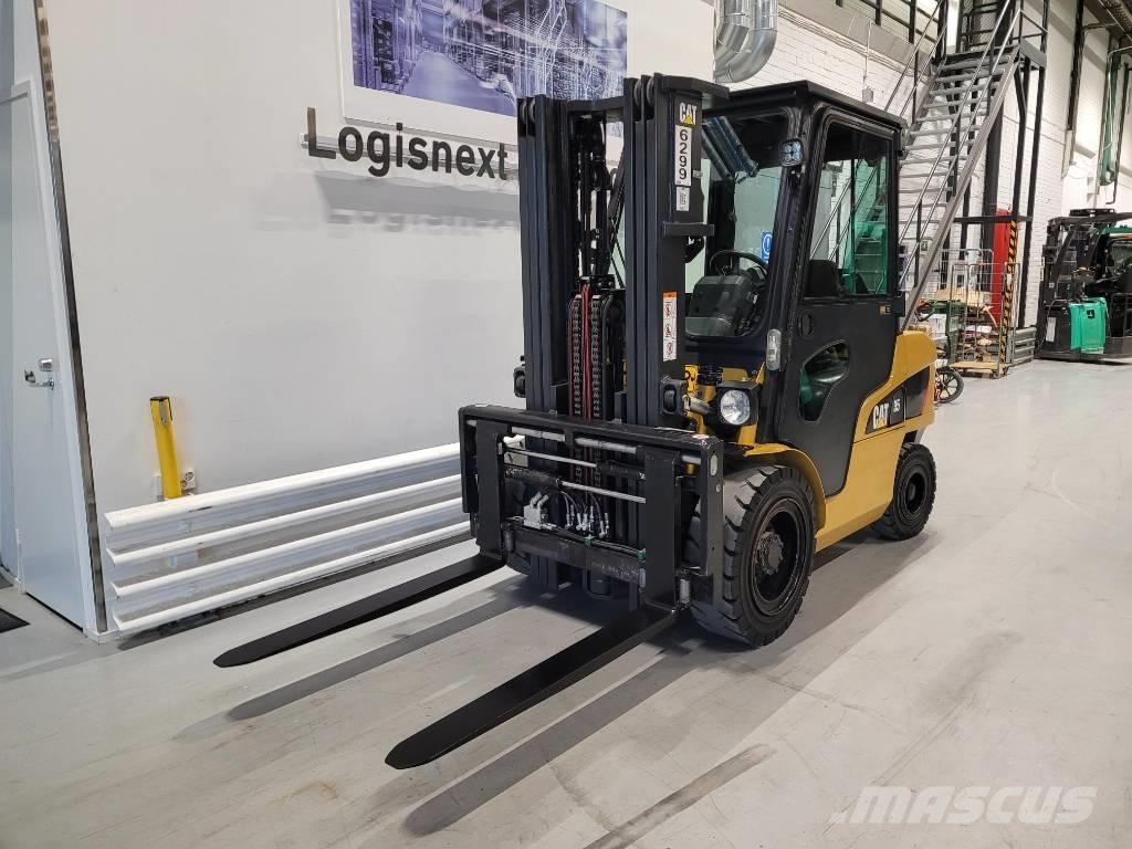 CAT DP 35 N Stivuitor diesel