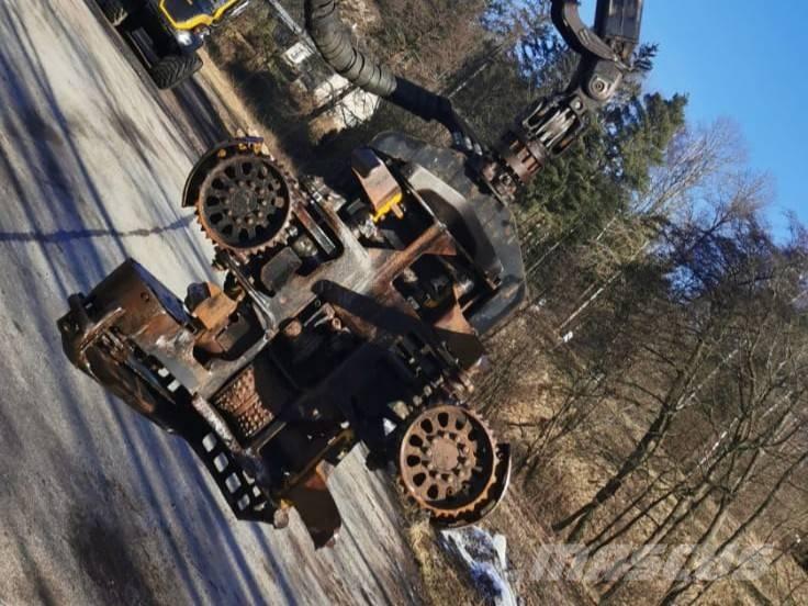 Ponsse Bear 8W Combine forestiere
