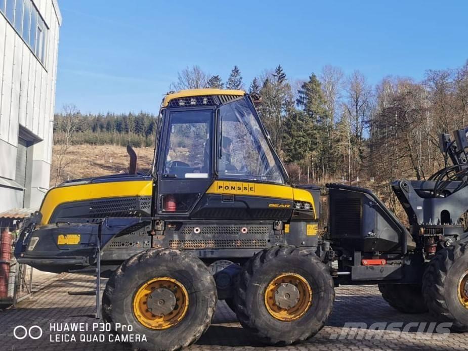 Ponsse Bear 8W Combine forestiere