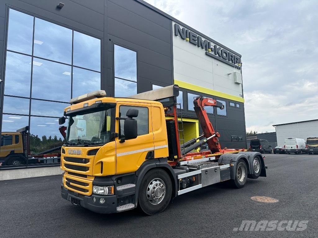 Scania P370 6x2*4 Camion cu carlig de ridicare