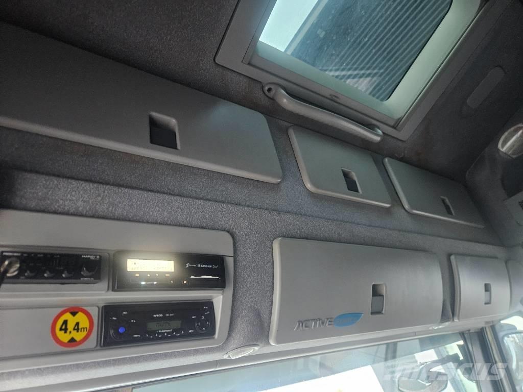 Iveco Stralis 6x2 Autocamioane