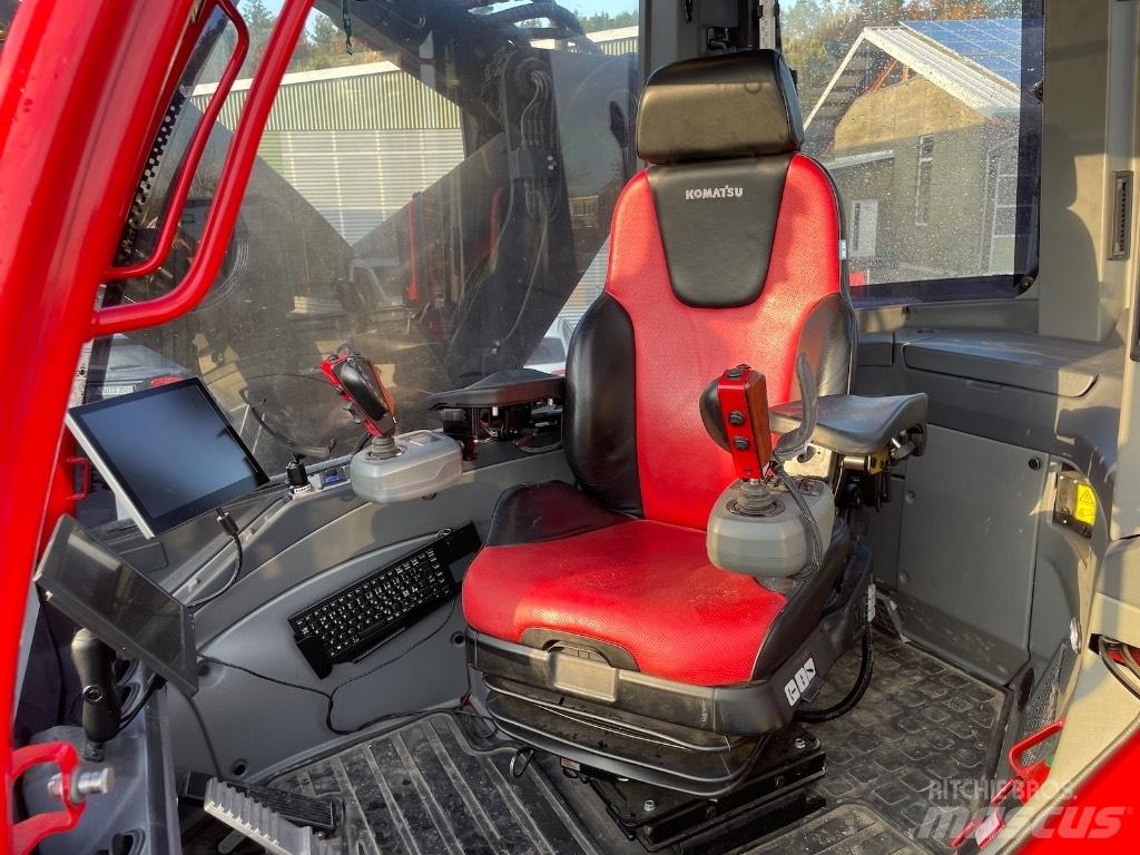 Komatsu 951 Combine forestiere