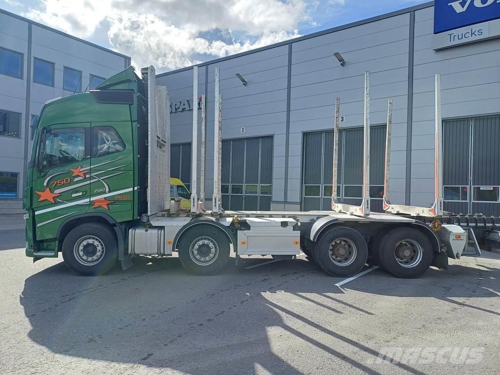 Volvo FH Camion pentru lemne