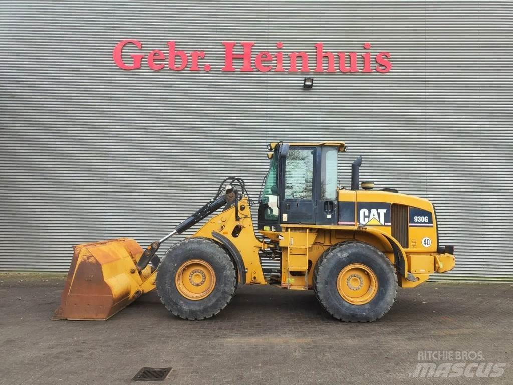 CAT 930G Incarcator pe pneuri