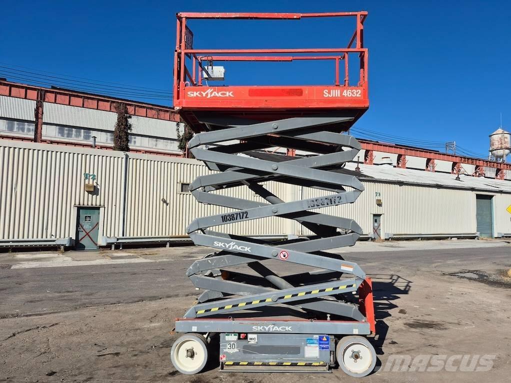 SkyJack SJ 4632 Platforme foarfeca