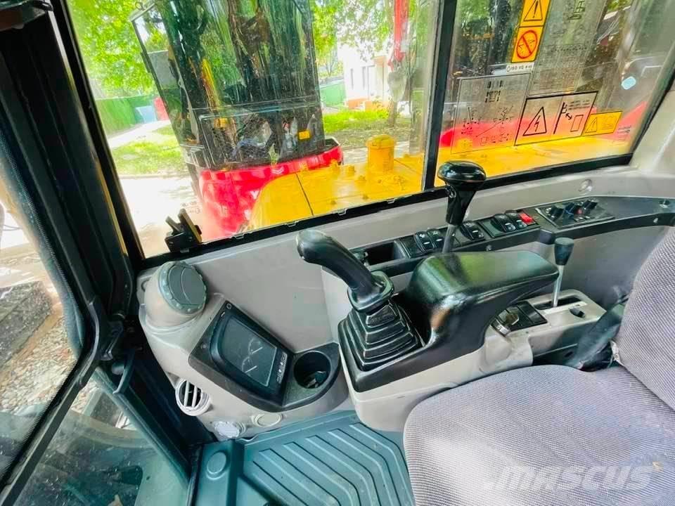 Volvo EX60 DL Mini excavatoare < 7t