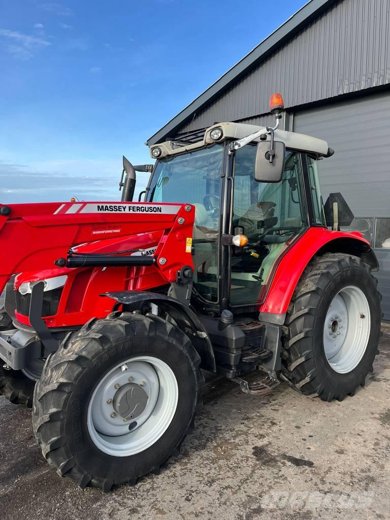Massey Ferguson 5610 Tractoare