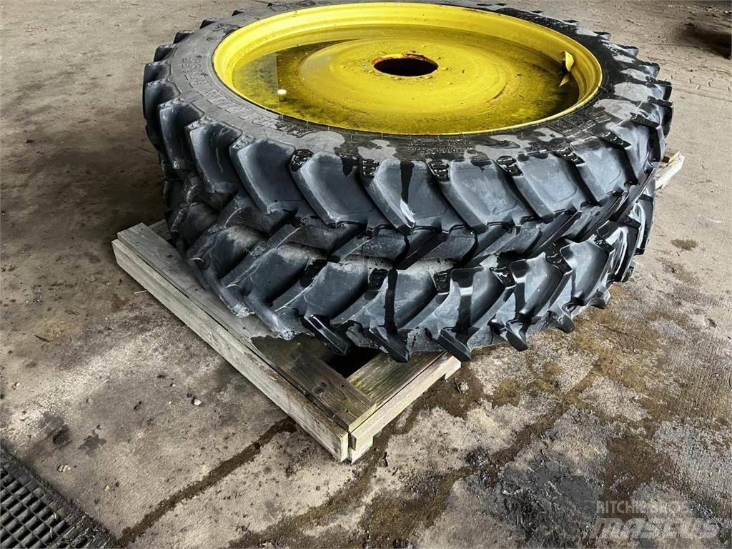BKT 270/95R48 Roti