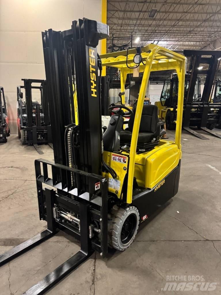 Hyster J 35 XNT Stivuitor electric