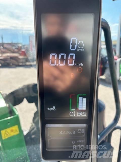 John Deere 6120 M Tractoare