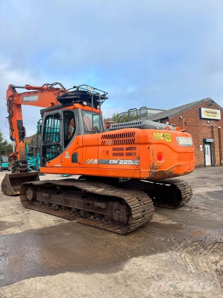 Doosan DX 225 LC Excavatoare pe șenile
