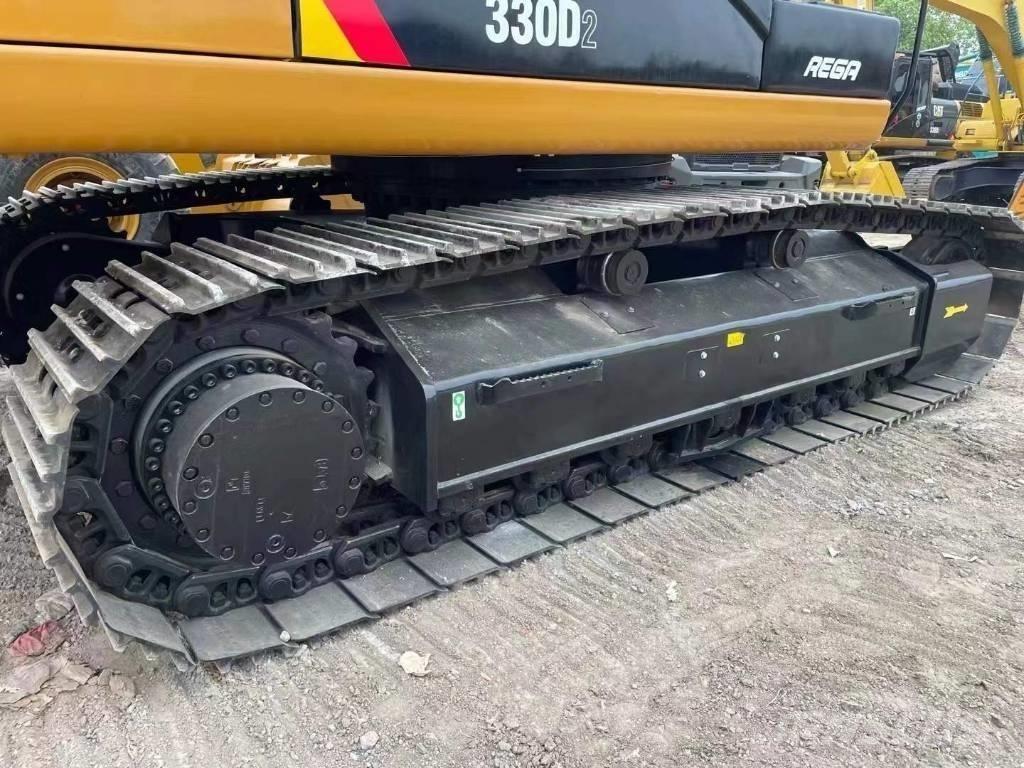 CAT 330 D Excavatoare pe șenile
