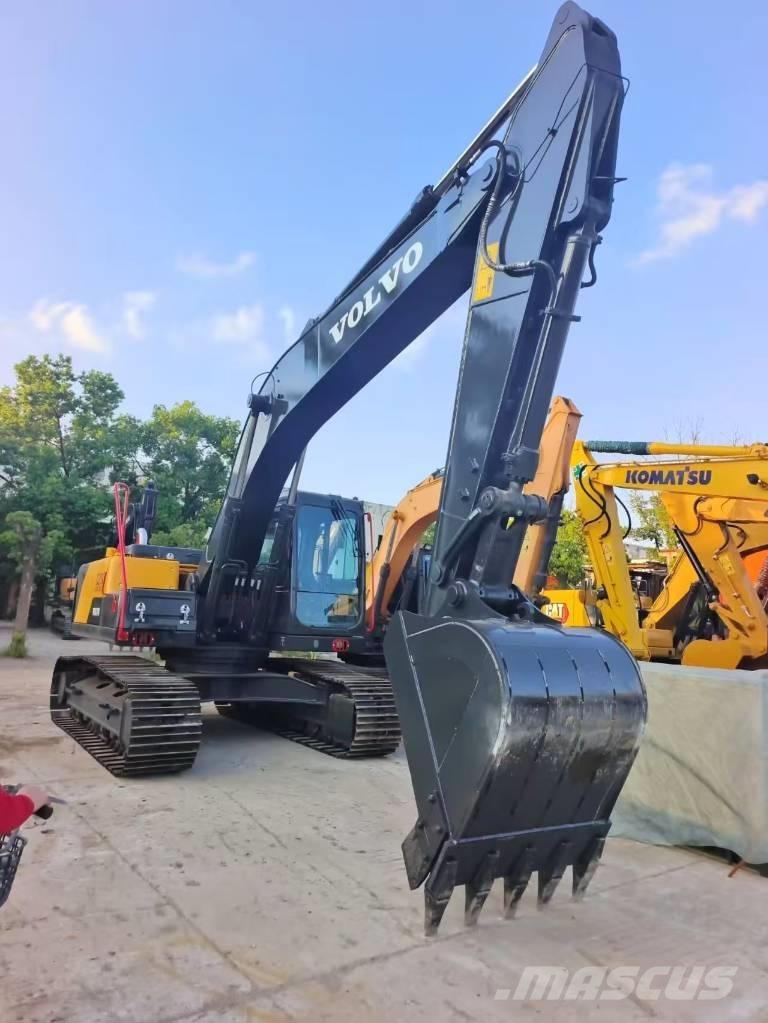 Volvo EC 210 B Excavatoare pe șenile
