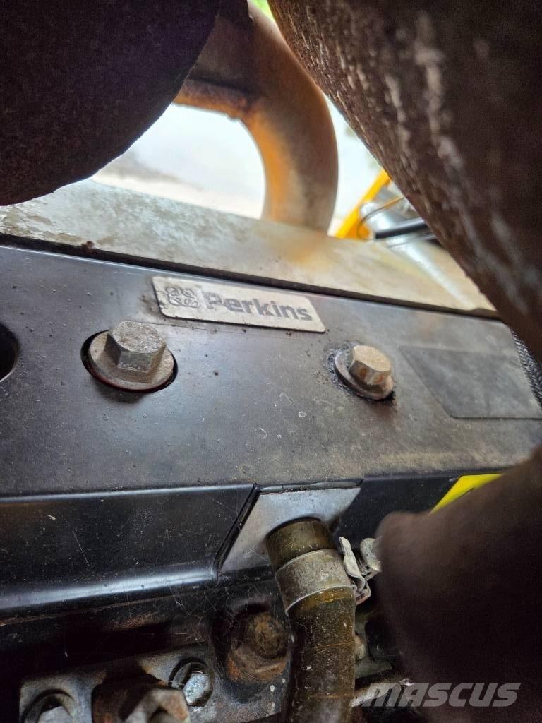 JCB 3 CX SM Buldoexcavatoare