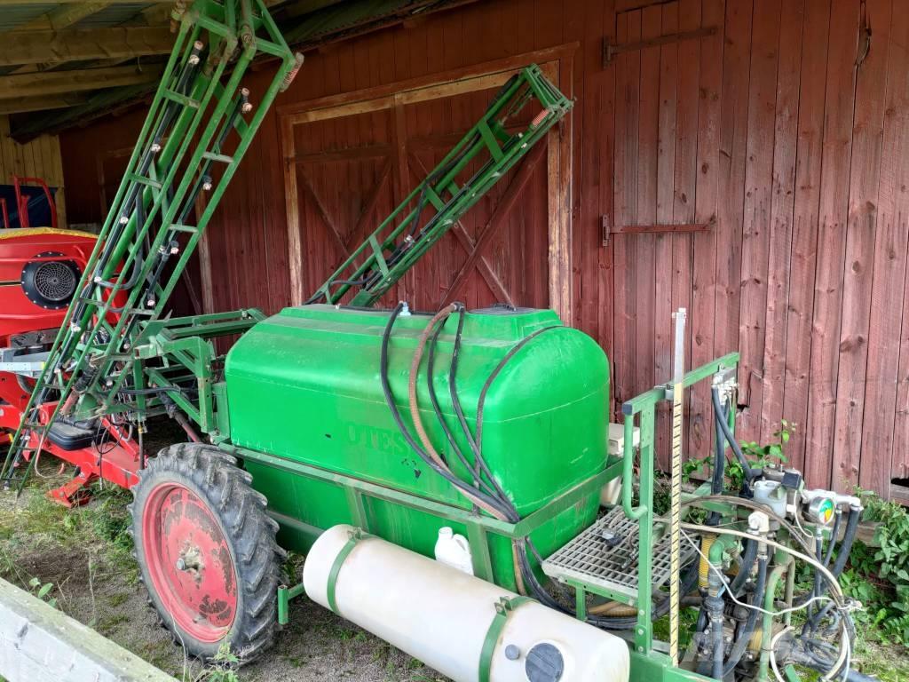 Moteska M2500 Tractoare agricole sprayers