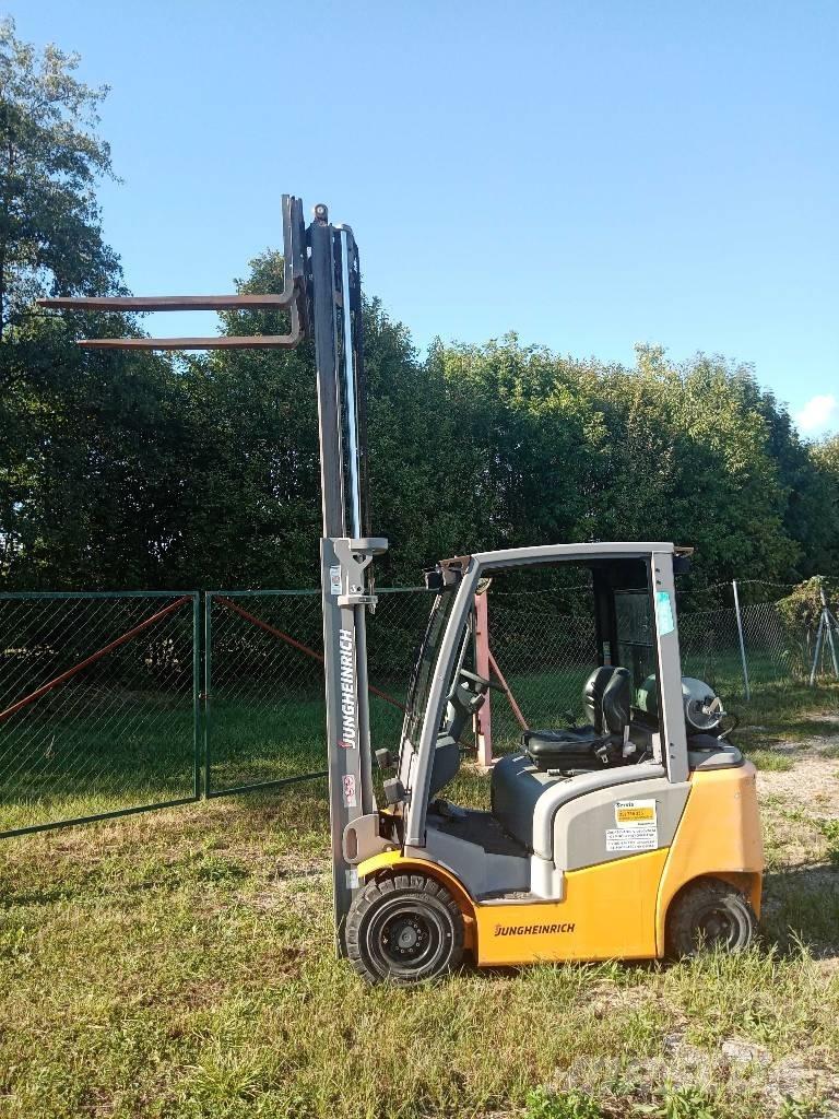 Jungheinrich TFG 320 Alte macarale