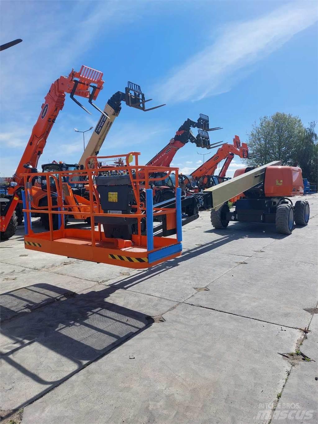 JLG 660SJ Nacele cu brat telescopic