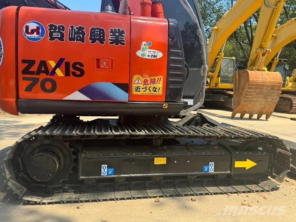 Hitachi ZX 70 Excavatoare pe șenile
