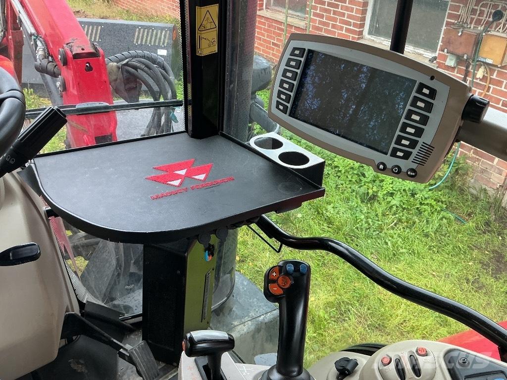 Massey Ferguson 7716 Tractoare