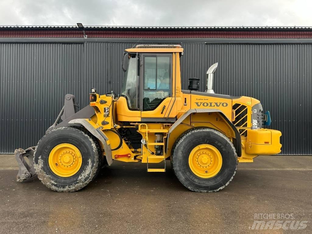 Volvo L 90 F Incarcator pe pneuri