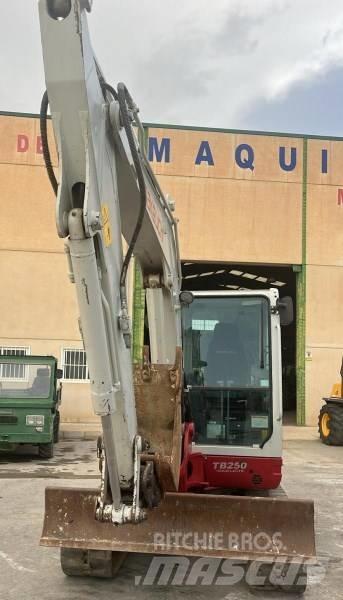 Takeuchi TB 250 Mini excavatoare < 7t
