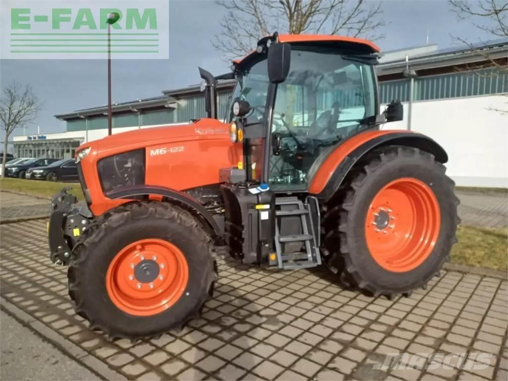 Kubota m6-122 Tractoare