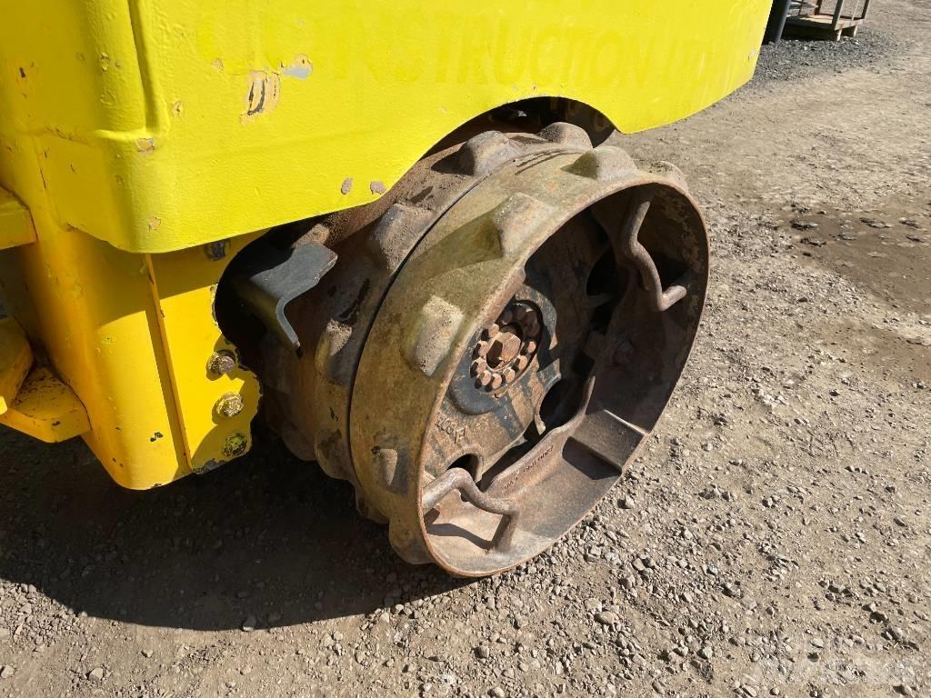 Bomag BMP 8500 Cilindri compactori dubli