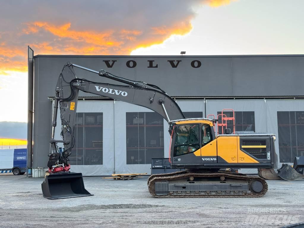 Volvo EC 250 EL Excavatoare pe șenile
