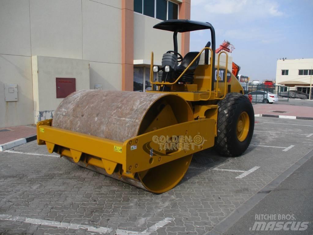 CAT CS 533 E Roller Compactoare monocilindrice