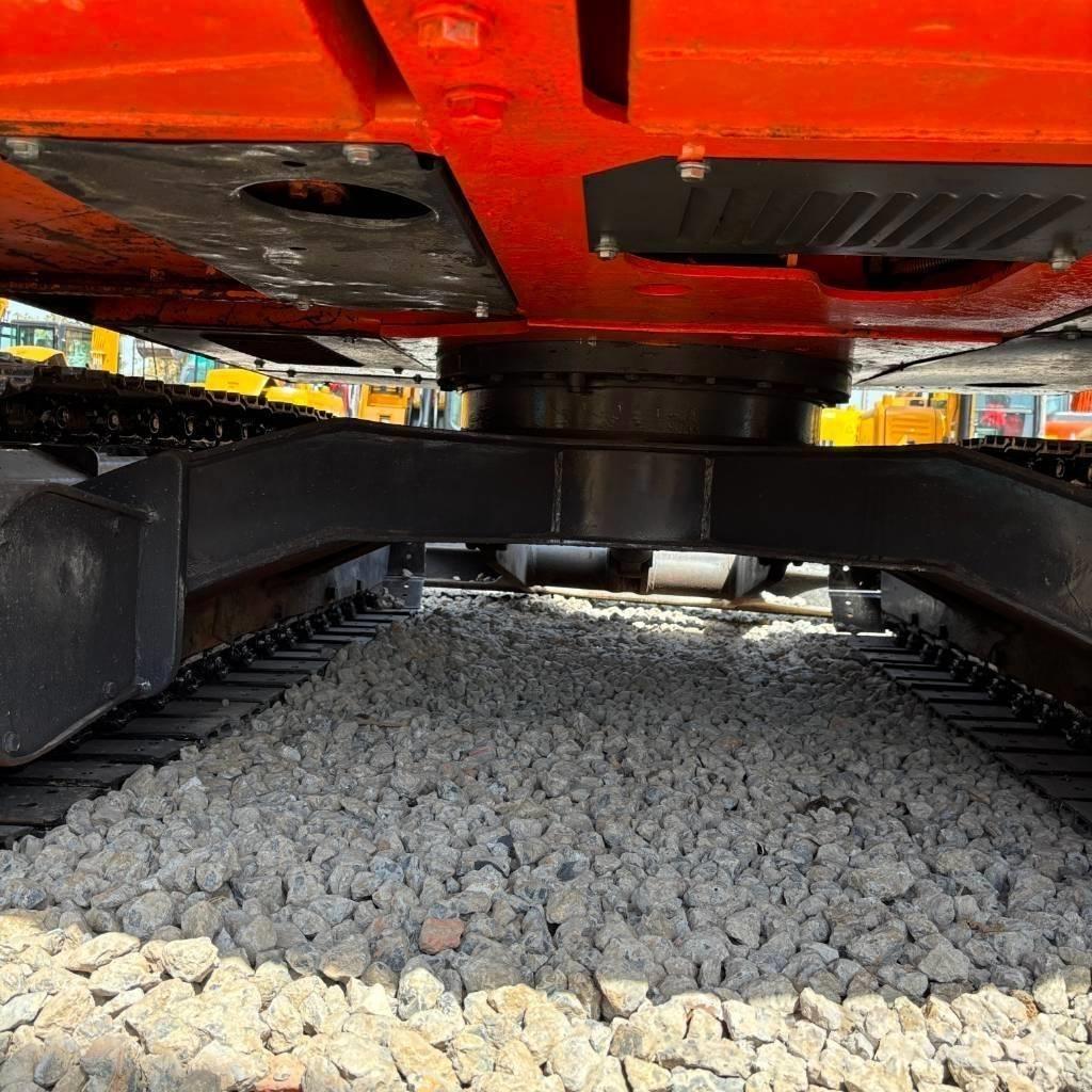 Hitachi ZX60 Mini excavatoare < 7t