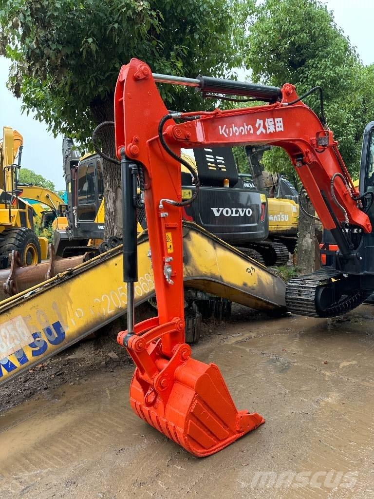 Kubota KX 155 Excavatoare pe șenile
