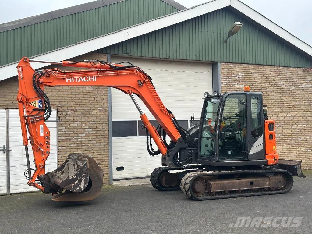 Hitachi ZX85USB-5A Excavatoare 7t - 12t