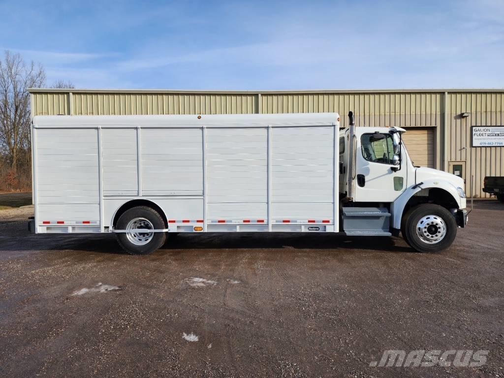 Freightliner M2 Camioane transport bauturi