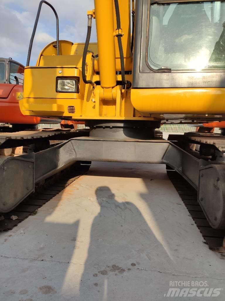 Komatsu PC 70-8 Excavatoare pe șenile
