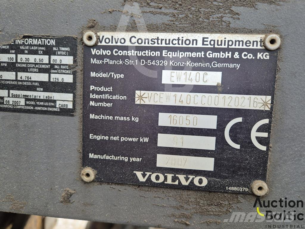Volvo EW 140 C Excavatoare cu roti