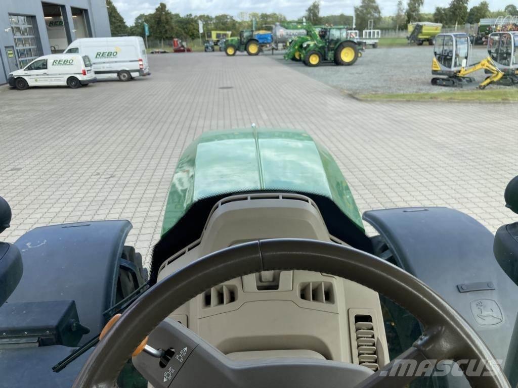 John Deere 6R215 Tractoare