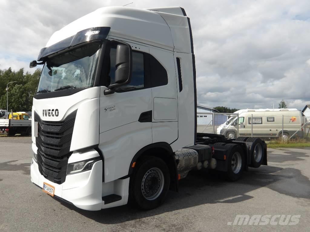 Iveco AS 440 ST Autotractoare