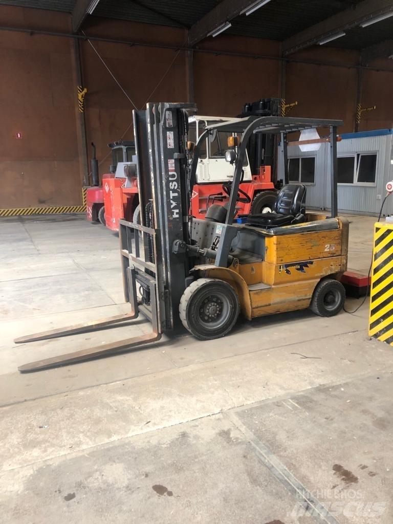 Hytsu CPD 25 Stivuitor electric