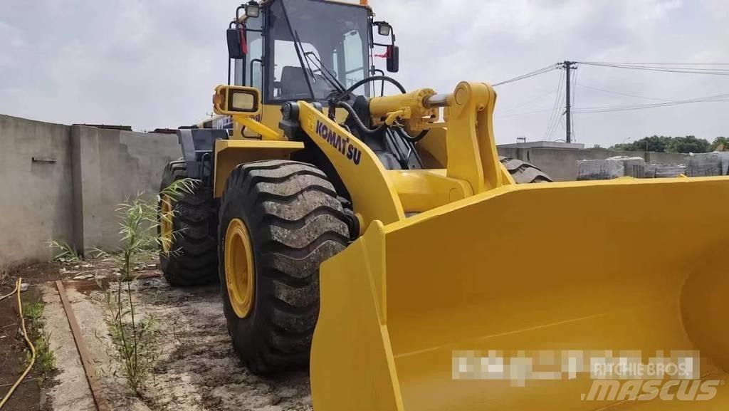Komatsu WA 470 Incarcator pe pneuri