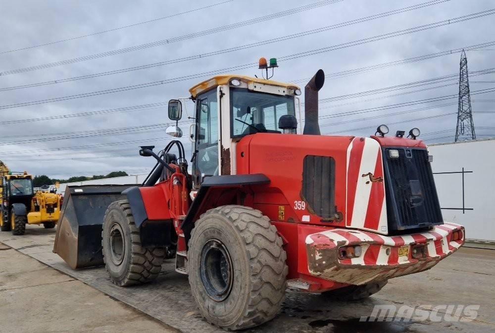 JCB 457 HT Incarcator pe pneuri