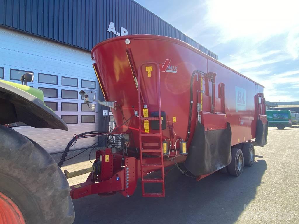 BvL VMX PLUS 36-35 Mixere furaje